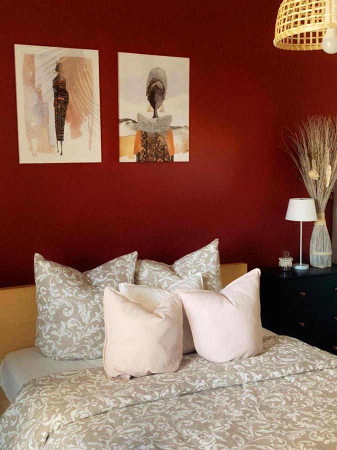 Appartement Lac rose - Parking, Métro, jusqu'à 4 personnes Marselha Exterior foto
