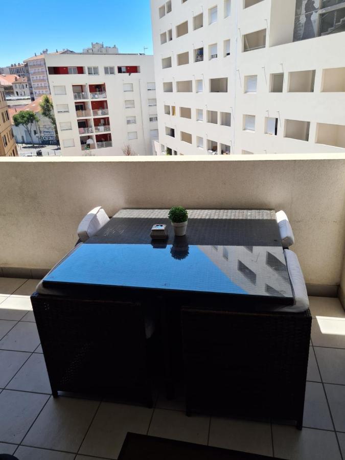 Appartement Lac rose - Parking, Métro, jusqu'à 4 personnes Marselha Exterior foto